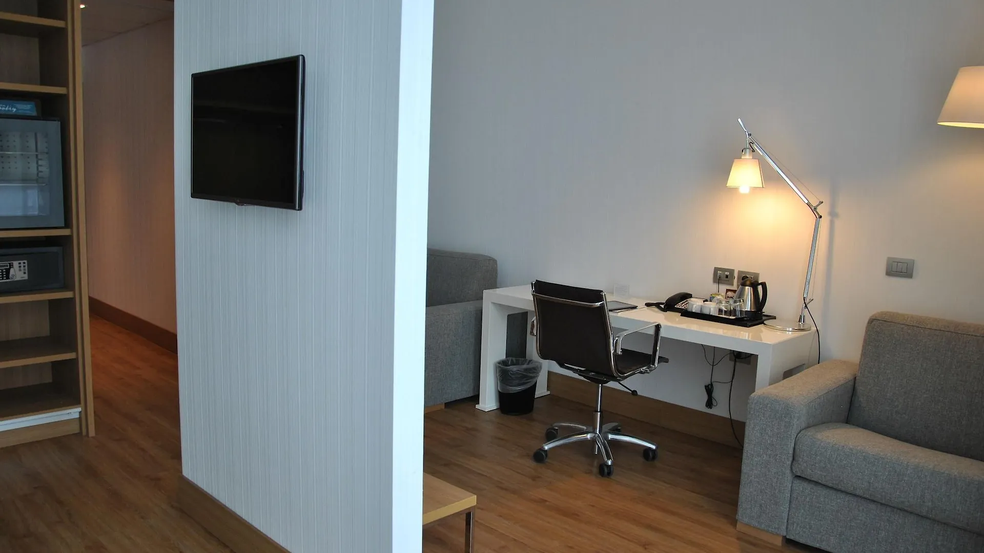 Hilton Garden Inn Milan North 4*,  Italië